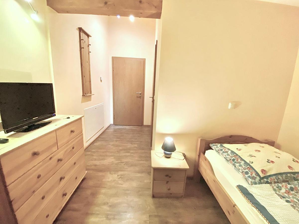 Pension Laurent Ranch Gottfrieding Ruang foto
