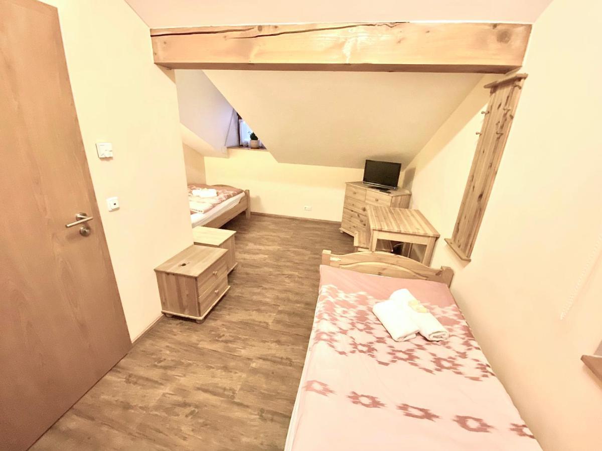 Pension Laurent Ranch Gottfrieding Ruang foto