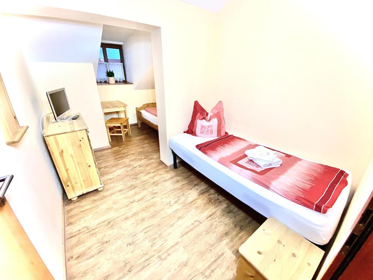 Pension Laurent Ranch Gottfrieding Bagian luar foto